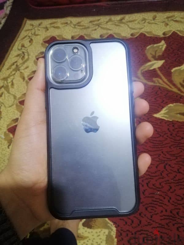 ايفون 12 pro max 6