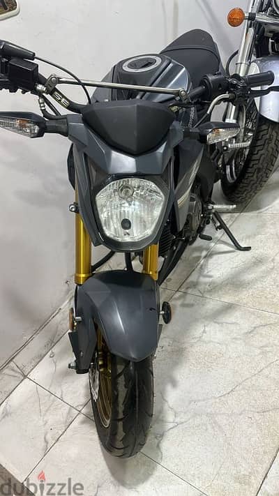 للبيع كوزاكي z125 br