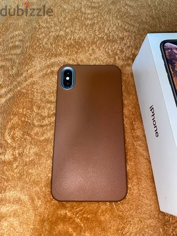 آيفون xs max 64 2