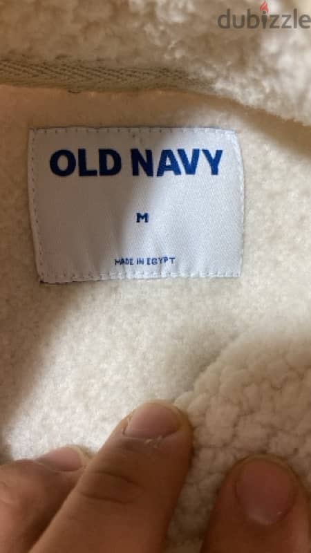 Trendy Old Navy pullover 1