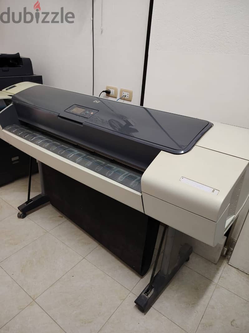 بلوتر HP Designjet T1100 4