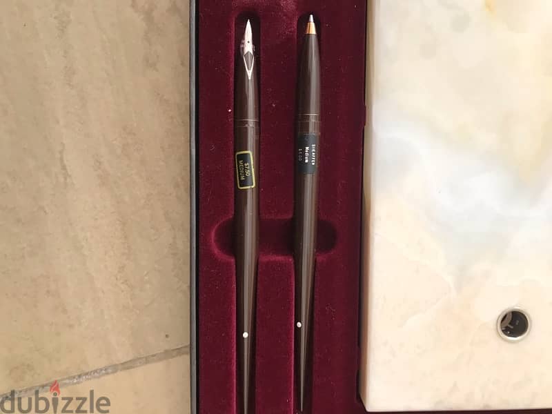 طقم مكتب Sheaffer بالرخام شيك جدا جديد 1