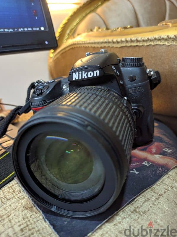 Nikon D7000 0