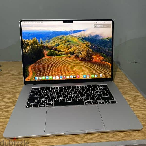 MacBook Air 256G M2  كالجديد تماما السعر لسرعة البيع 0