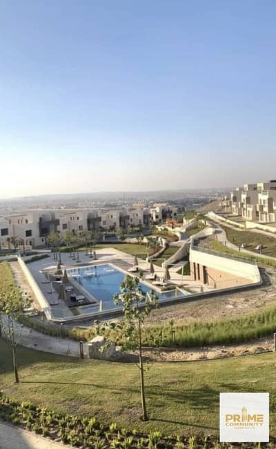 lowest price townhouse deliverd for sale soleya be side new giza