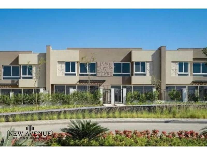 Town house middle with best price and installment - 3 bedroom - in Badya palm hills compound 0