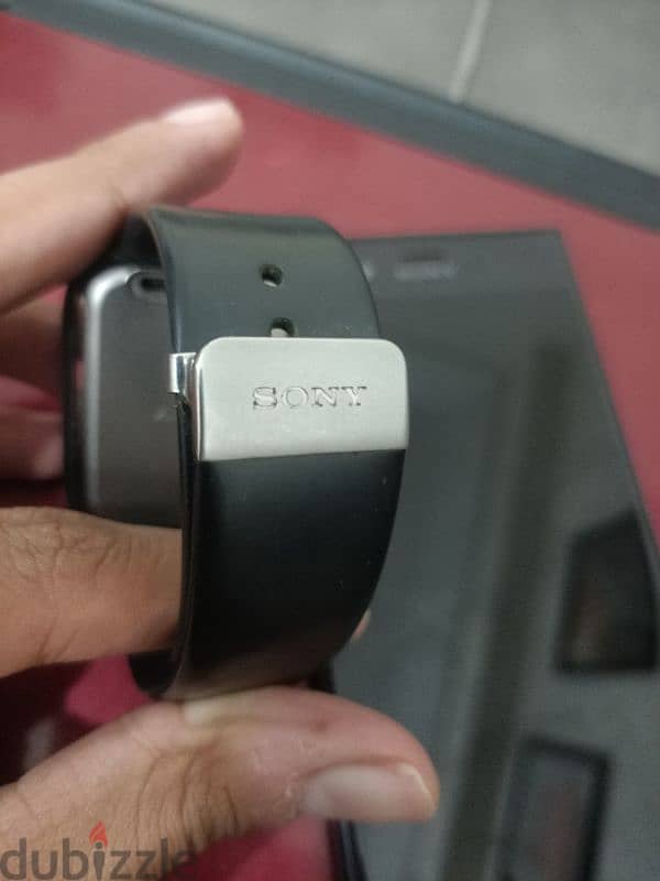 موبايل سوني xz مع ساعة سوني سمارت sony smart watch 3 11