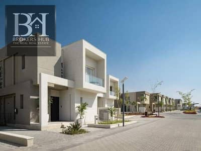 Townhouse corner with penthouse for sale  at Badya palm hills (october)