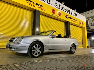 CLK Convertible  2002 fabric in&out