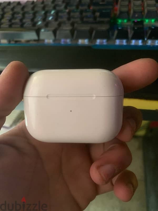 Airpods pro 2 1st generation 3