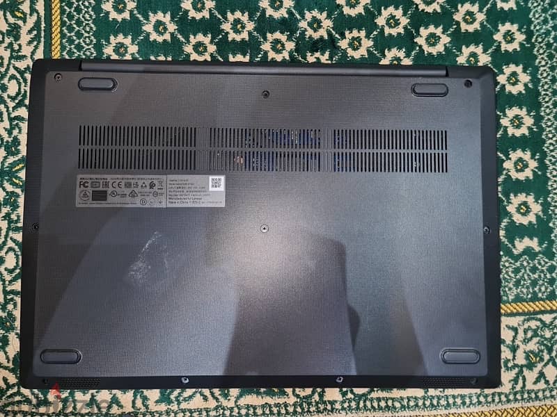 lenovo ideapad 3 15IGl05 9