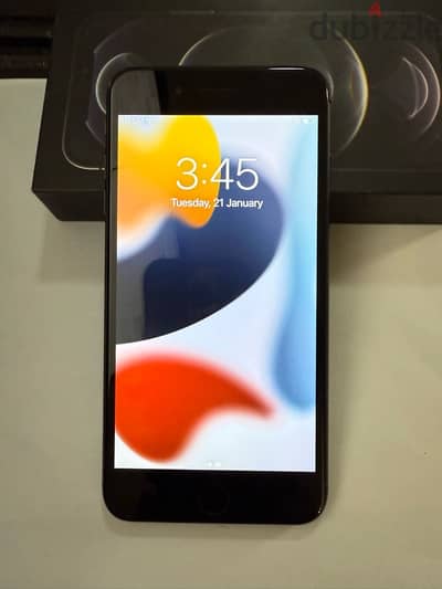 Iphone 7 Plus - 128 gb - Black color - ايفون ٧ بلس ١٢٨ جيجا لون اسود