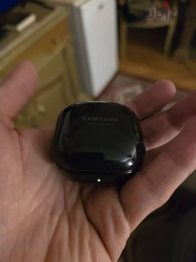 samsung buds live black