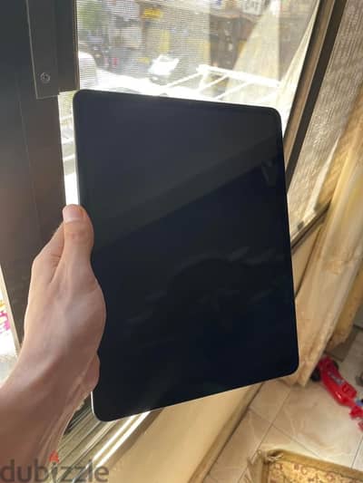 IPAD 12.9 5th generation M1 256gb only Wifi