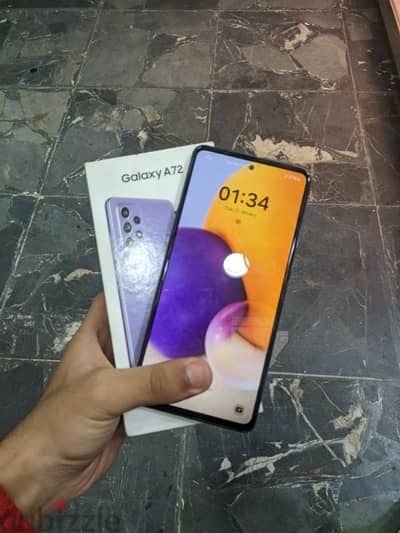 Samsung a72 256/8 بضمان محل بعلبته