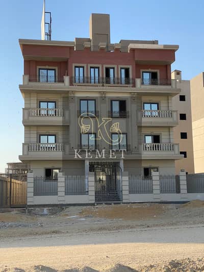 Apartment for sale, ready to move in installments, 161 m, view on Katameya Creeks Direct Compound, New Narges, Fifth Settlement - New Cairo