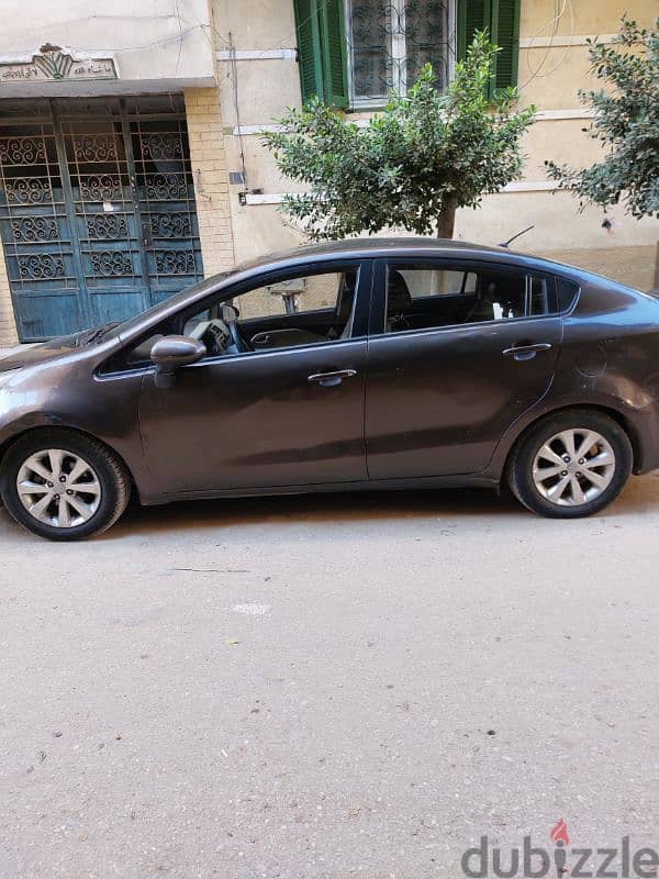 كيا ريو 2015 Kia Rio 0