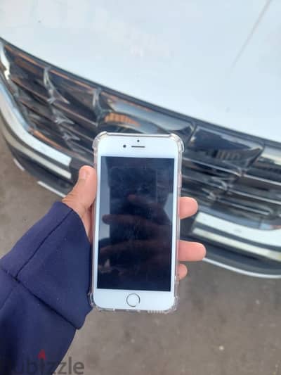 iPhone 6s بالكرتونه