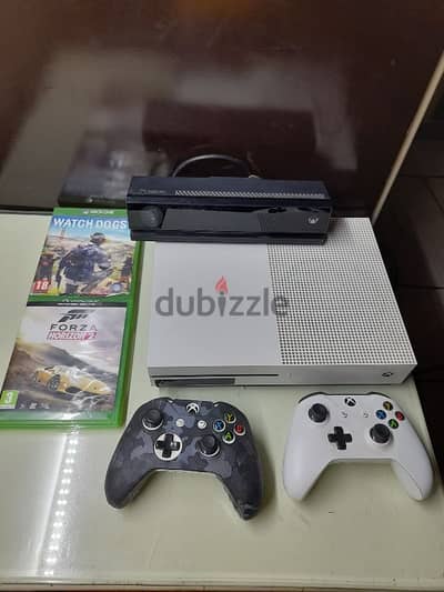 xbox one s 1tb (used)