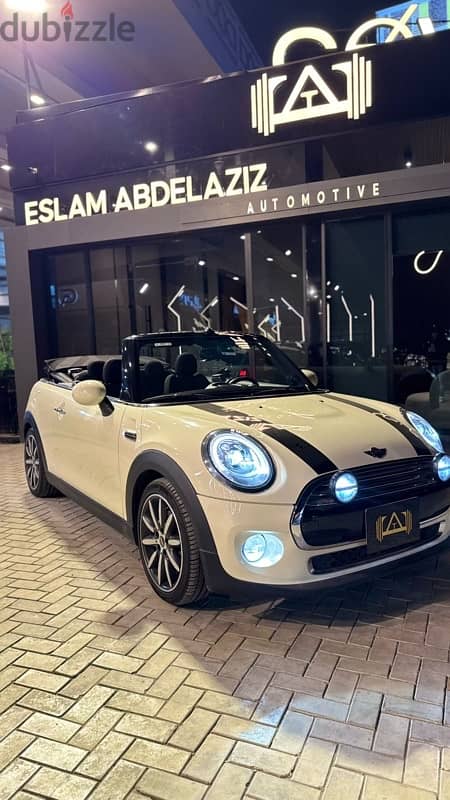 ميني كونفرتبل 2017 Mini Cooper Convertible 0