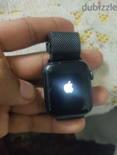 Apple smart watch series 5