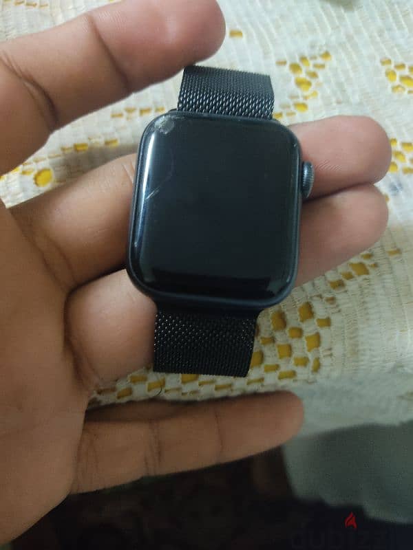 Apple smart watch series 5 1