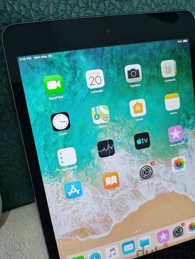 ipad mini 3 wifi + SIM ايباد