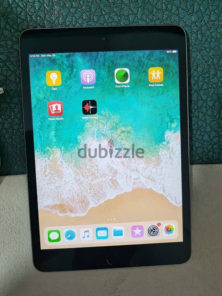 apple ipad mini 3 wifi + SIM ايباد 1