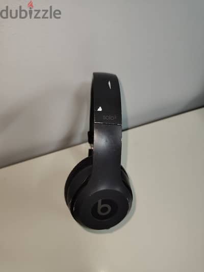 beats solo3 headphone