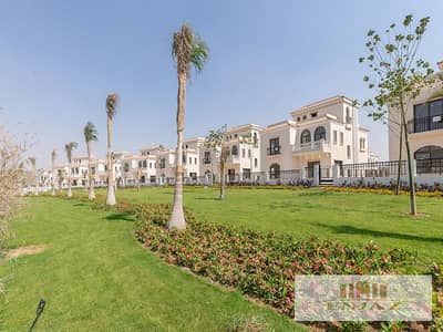 villa for sale in Noor city, wide garden view