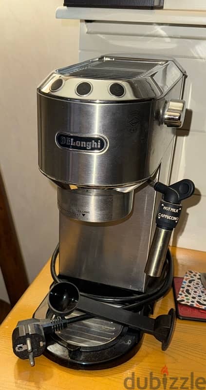 coffee machine Delonghi كالجديدة 1