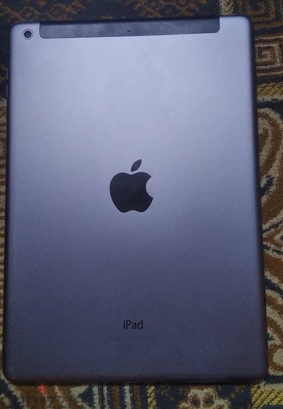 Apple iPad Air 1 cellular &wifi Excellent condition 0