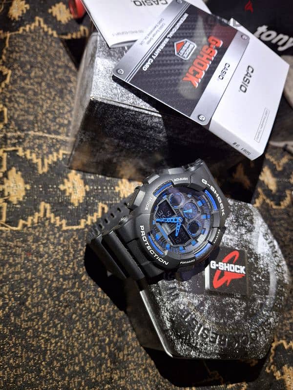 ساعة G-Shock اصلية GA-100-1A2ER وارد بيرطانيا 1