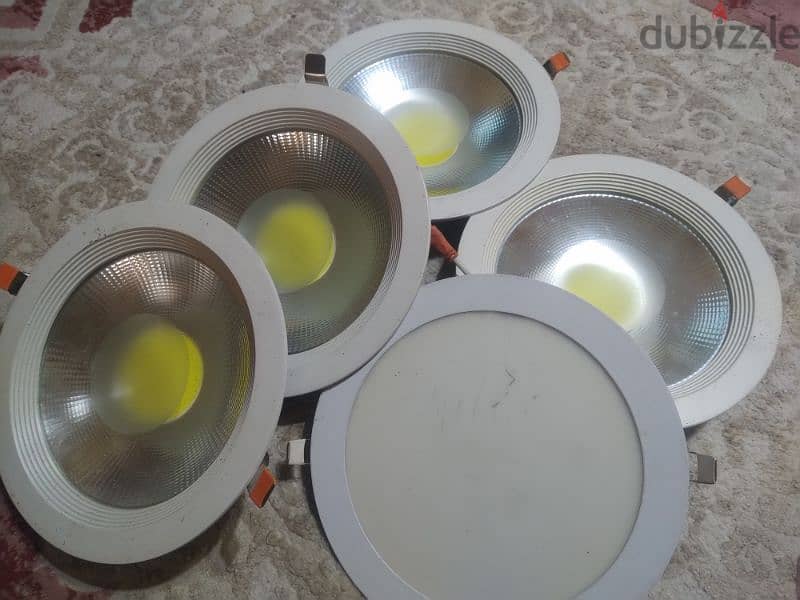 لمبات LED سقف مستعمله 7