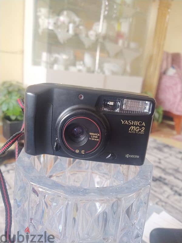 Camera YASHICA Japan 4