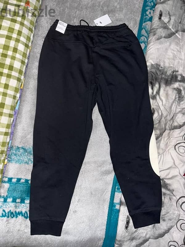 nike swoosh fleece pants 6