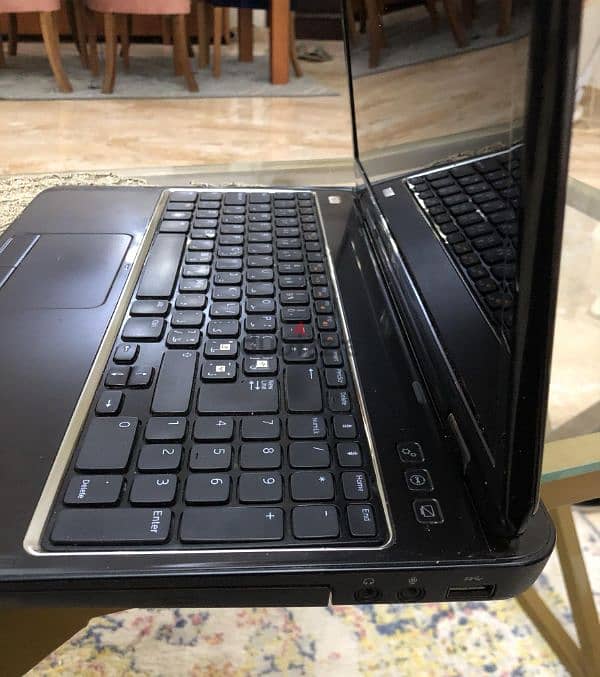 Dell Inspiron N5110 like new Core i7 1