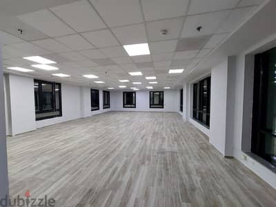 مكتب اداري للايجار 200م ف التجمع الخامس Office For Rent 200M