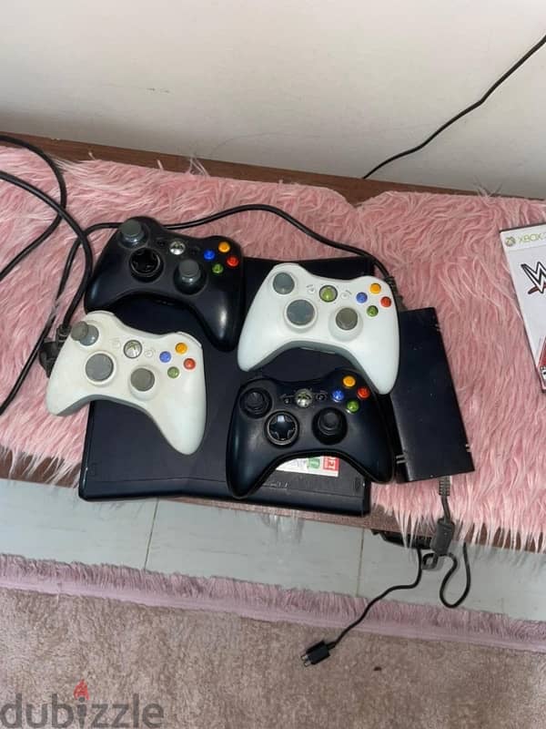 xbox360 with kinect and 4 controllers 3