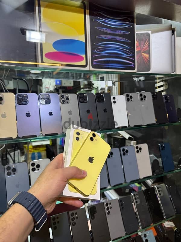 iPhone 11 . . 128 كسر زيرووو 3