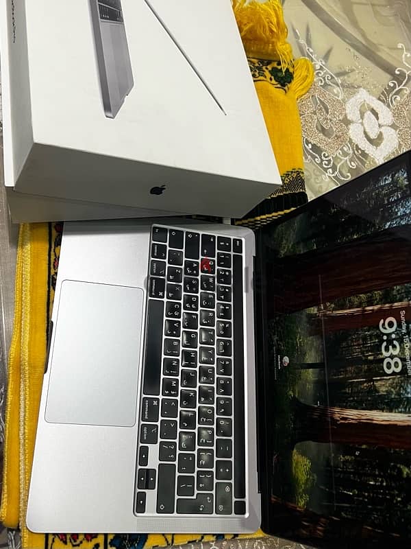 ‎للبيع: MacBook Pro 13-inch (2020) - بحالة ممتازة 4