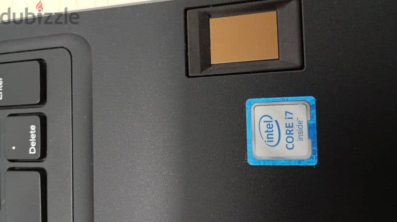 Dell precision 7520 0