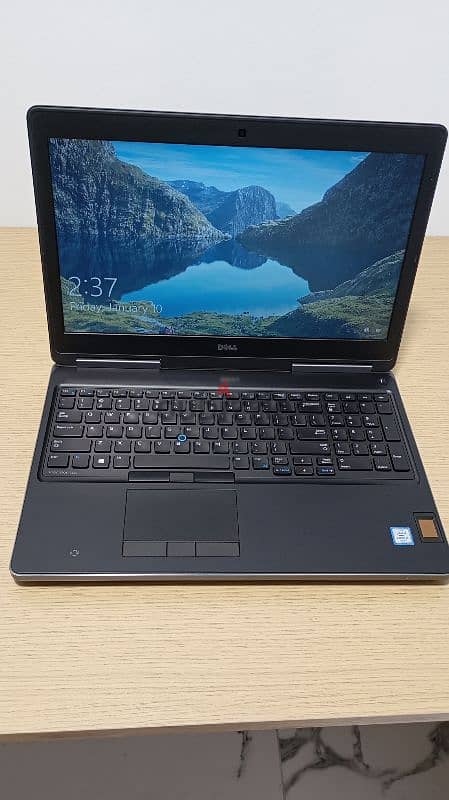 Dell precision 7520 1