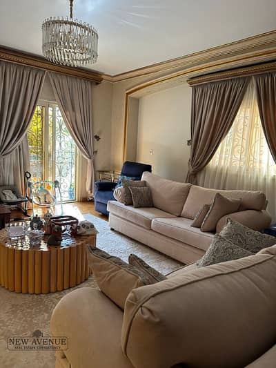 Apartment Ultra super luxury finished Selling furniture and appliances in North Choueifat  New Cairo