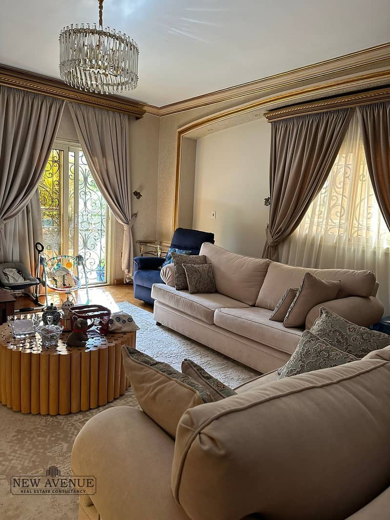 Apartment Ultra super luxury finished Selling furniture and appliances in North Choueifat  New Cairo 0