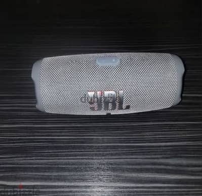 JBL Charge 5