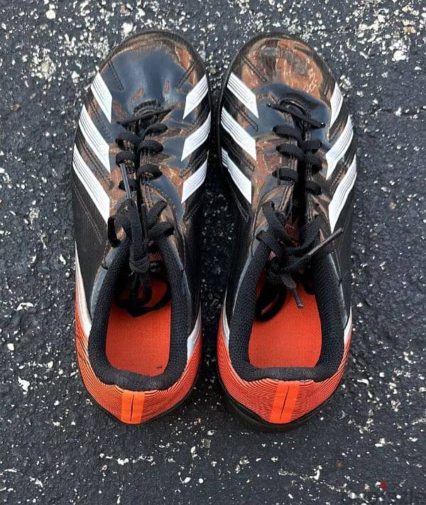 Adidas f5 trx fg جزمة كورة نجيلة طبيعي أديداس أصلي مقاس 38،37 اطفال 4