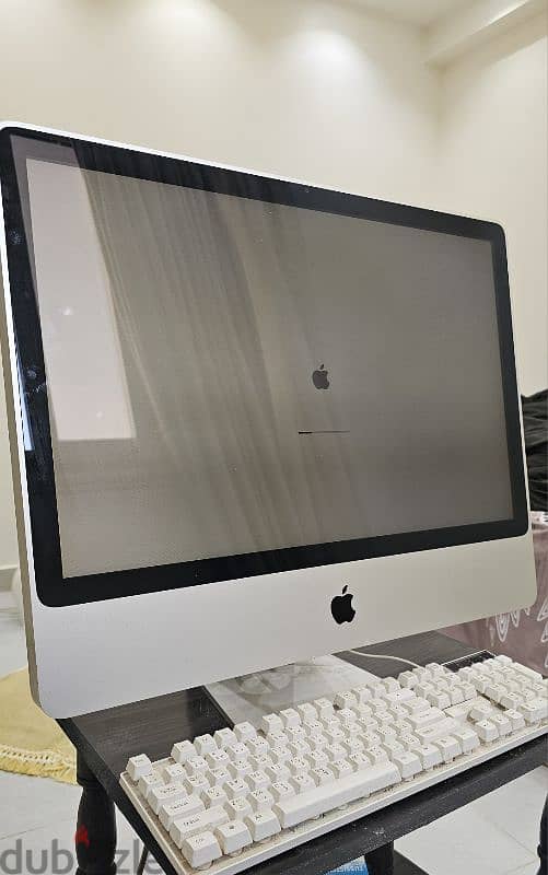 iMac للبيع بحالة جيدة جدا 1