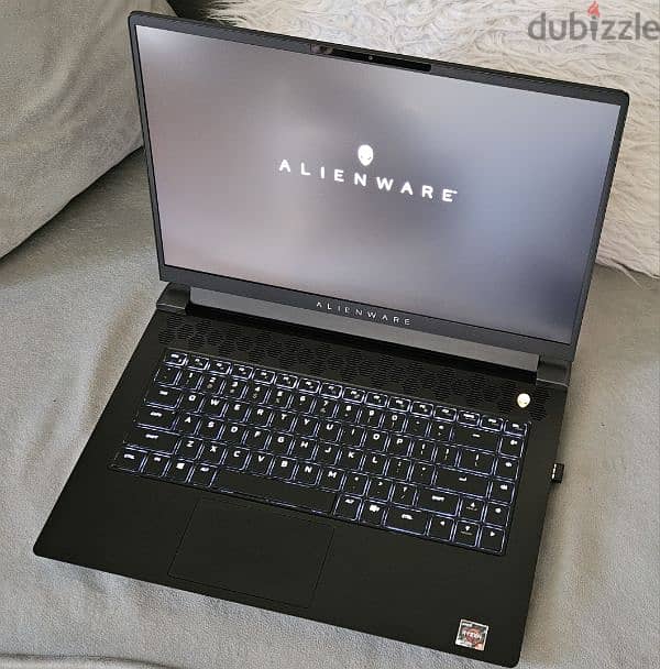 Alienware M15 R5 2