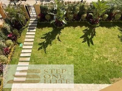 Apartment with private garden, 42% cash discount in New Cairo